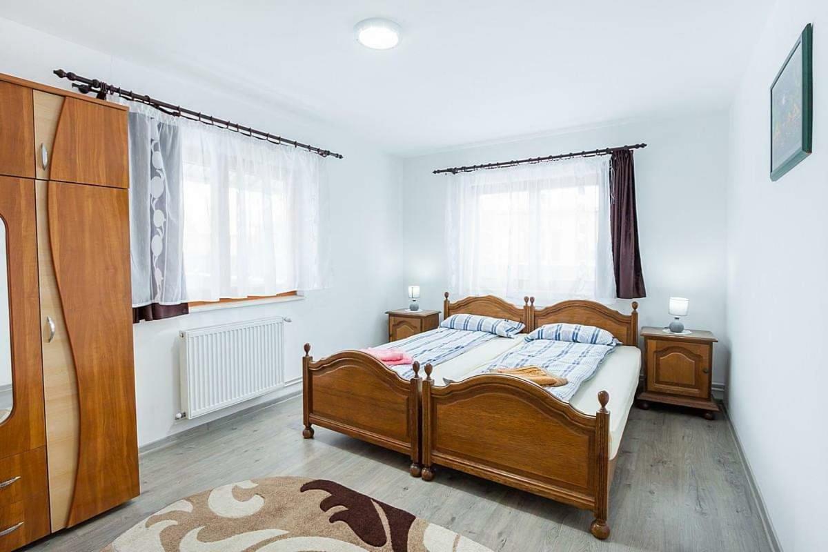 Eross Kulcsoshaz Villa Lazarea Bagian luar foto